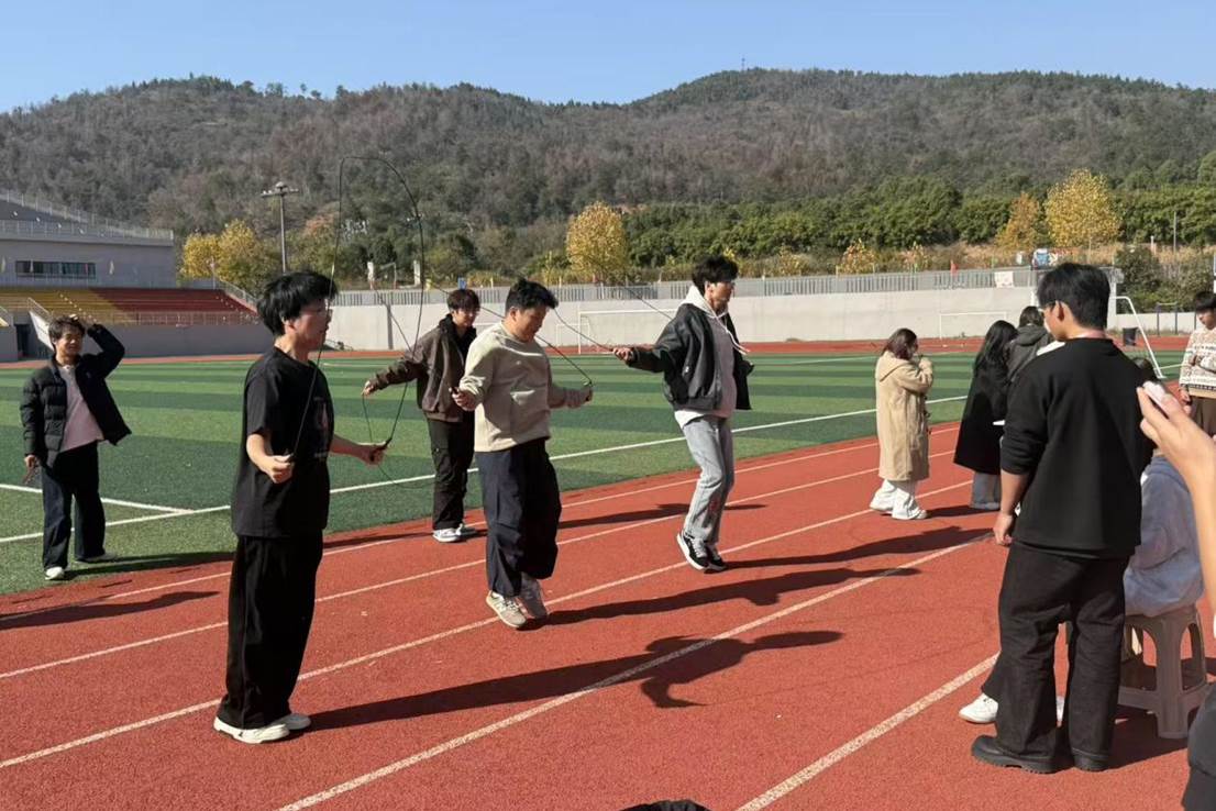 ae2743730bebd4186cb1de485c50af10