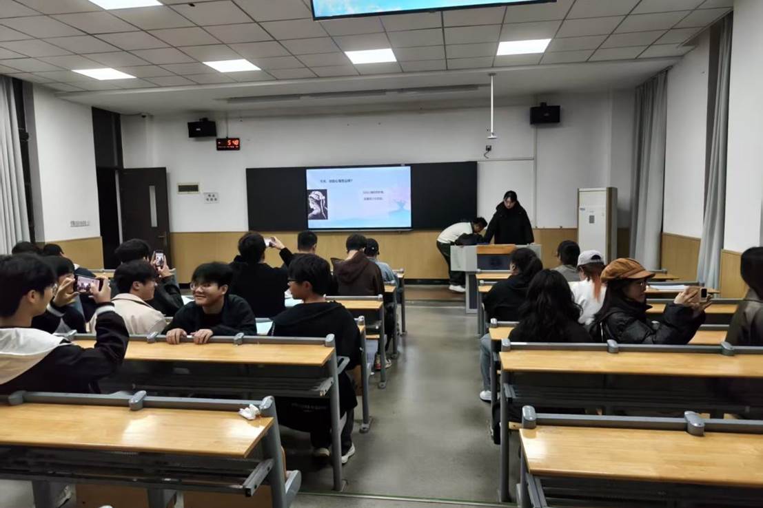 mmexport1761538930393